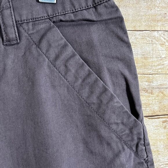 COLUMBIA OUTDOOR FLAT FRONT MID-RISE CLASSIC EVERYDAY CASUAL CHINO SHORTS SIZE 6 - Picture 3 of 6